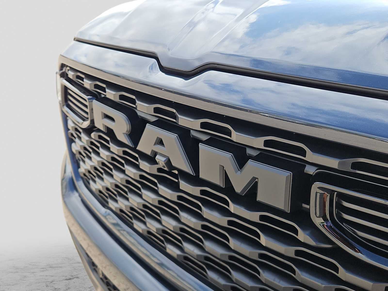 2026 RAM Ram 1500 RAM 1500 EXPRESS CREW CAB 4X2 5'7' BOX