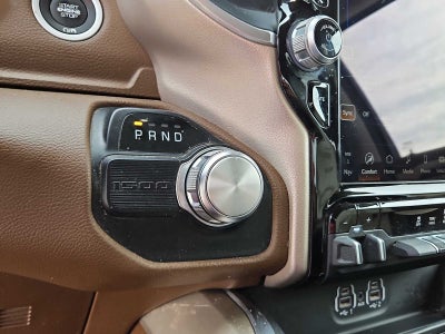 2022 RAM 1500 Laramie Crew Cab 4x2 5'7' Box