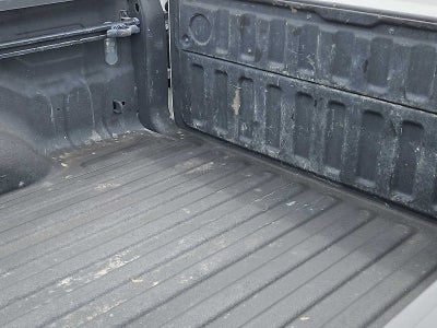 2022 RAM 1500 Laramie Crew Cab 4x2 5'7' Box