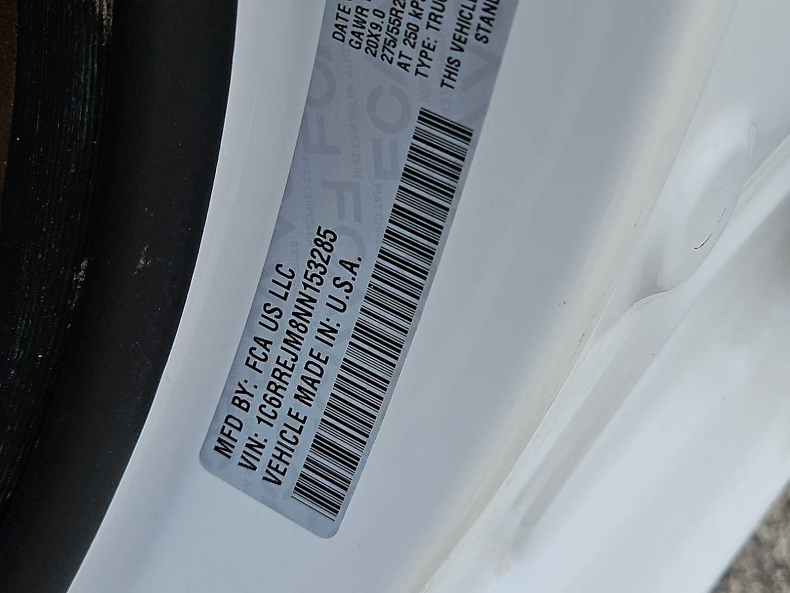 2022 RAM 1500 Laramie Crew Cab 4x2 5'7' Box