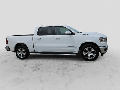 2022 RAM 1500 Laramie Crew Cab 4x2 5'7' Box
