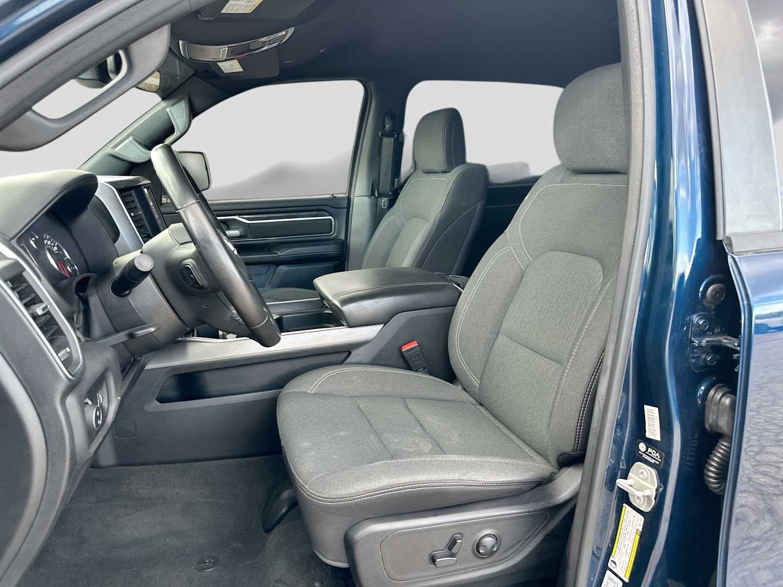 2024 RAM 1500 Lone Star Crew Cab 4x2 6'4' Box