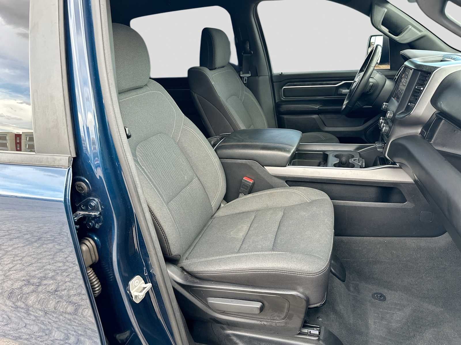 2024 RAM 1500 Lone Star Crew Cab 4x2 6'4' Box