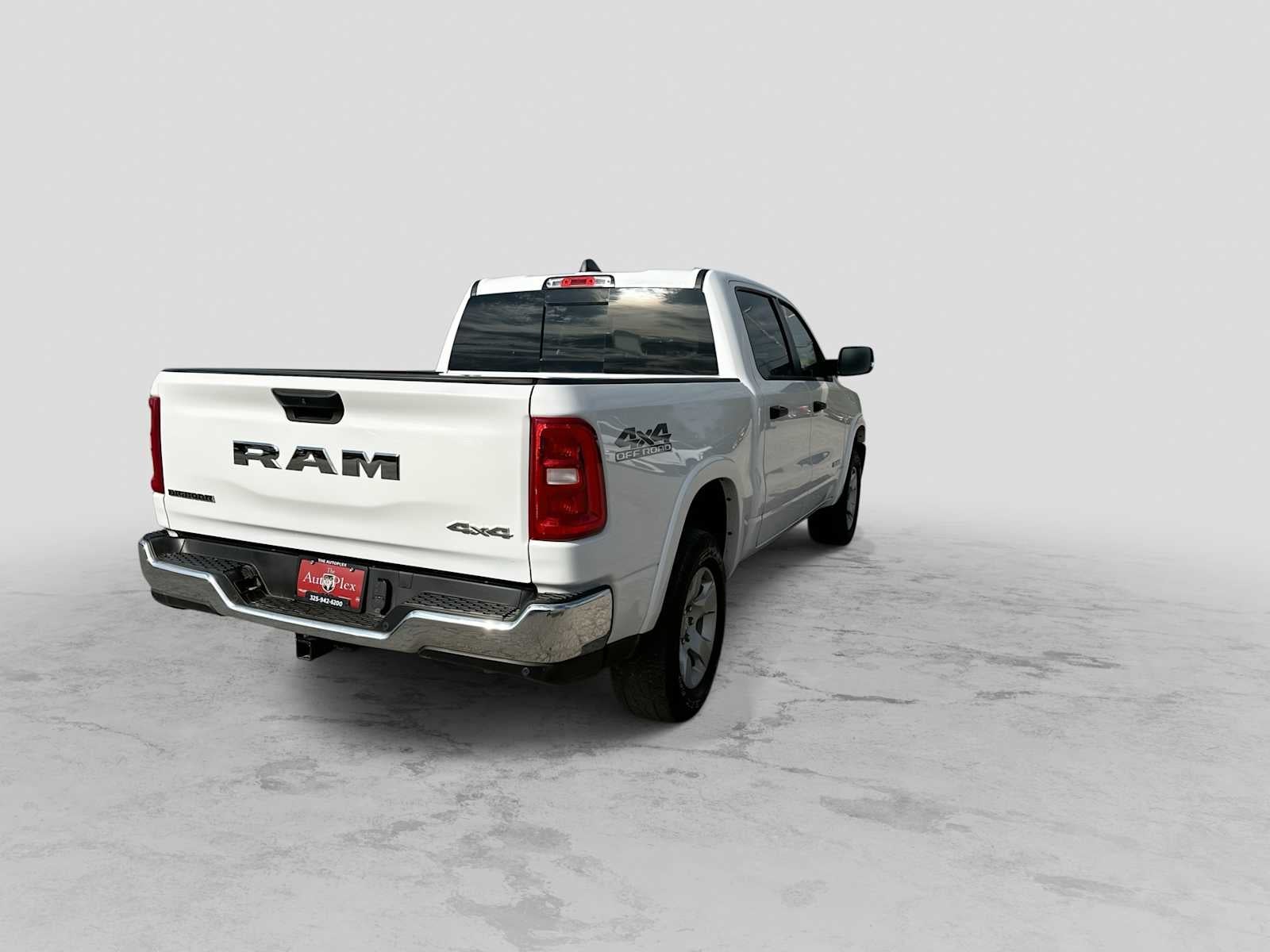 2025 RAM 1500 Big Horn Crew Cab 4x4 5'7' Box