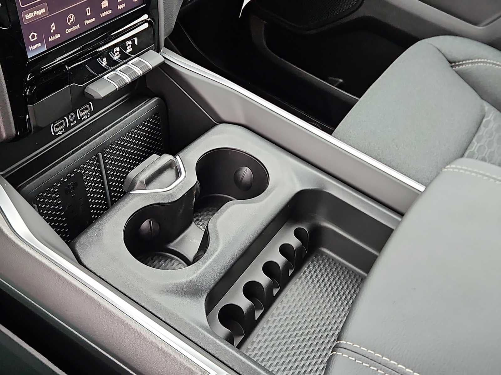 2026 RAM Ram 1500 RAM 1500 LONE STAR CREW CAB 4X4 5'7' BOX