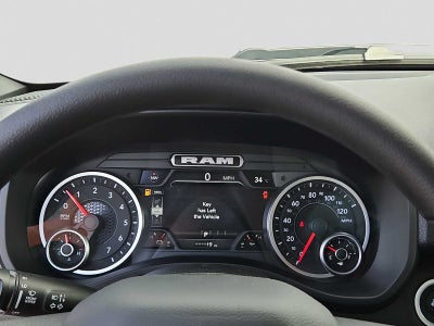 2026 RAM 1500 RAM 1500 EXPRESS CREW CAB 4X4 5'7' BOX