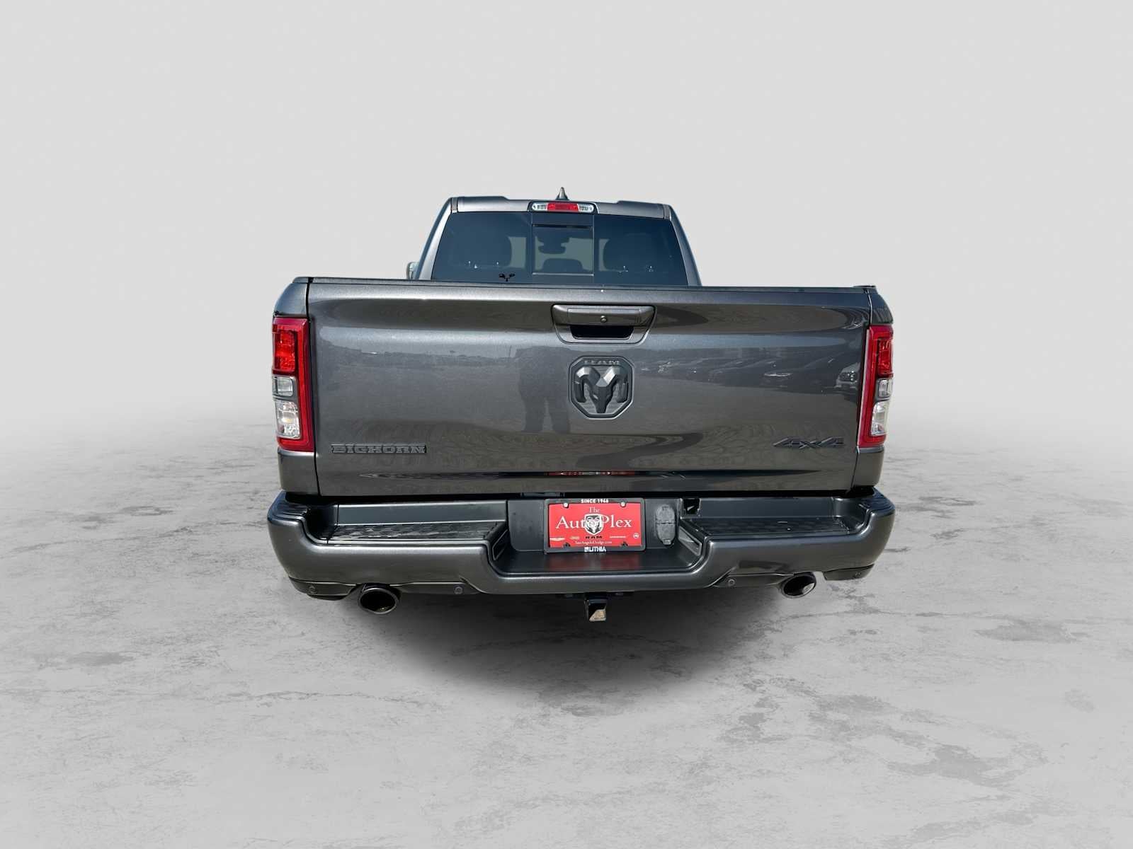 2022 RAM 1500 Big Horn Quad Cab 4x4 6'4' Box