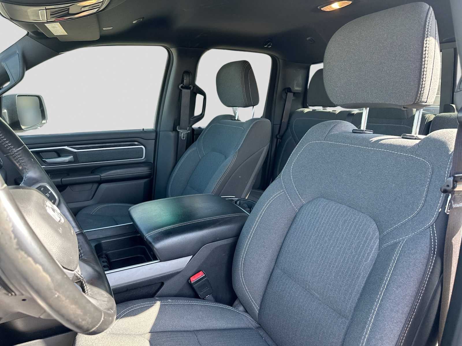 2022 RAM 1500 Big Horn Quad Cab 4x4 6'4' Box