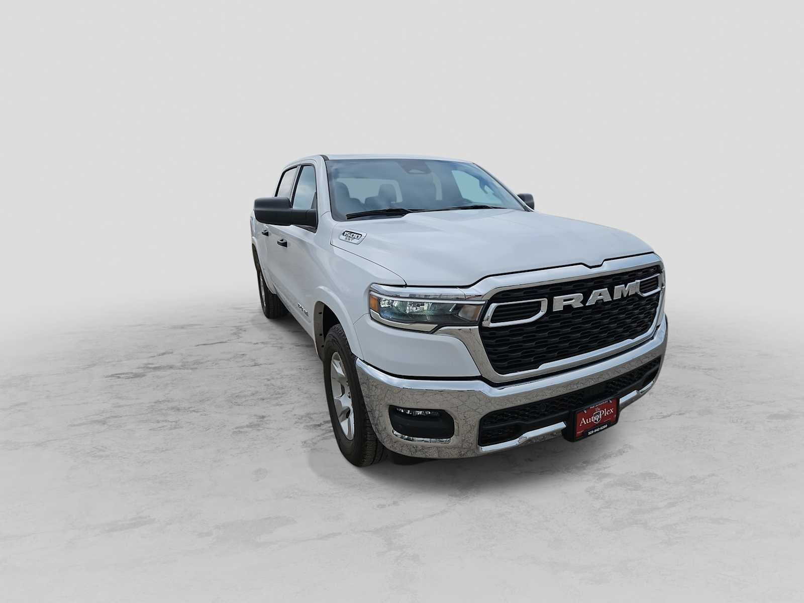 2025 RAM 1500 Lone Star Crew Cab 4x4 5'7' Box