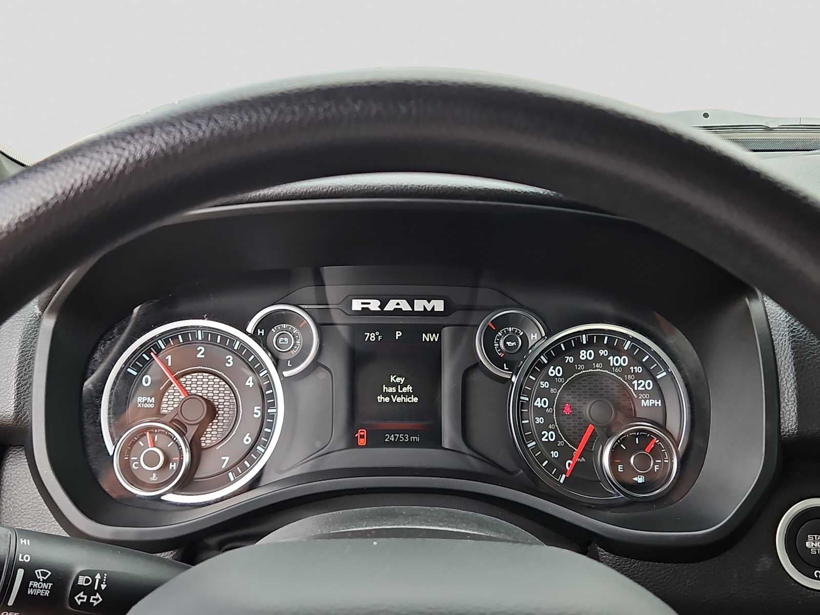 2025 RAM 1500 Lone Star Crew Cab 4x4 5'7' Box