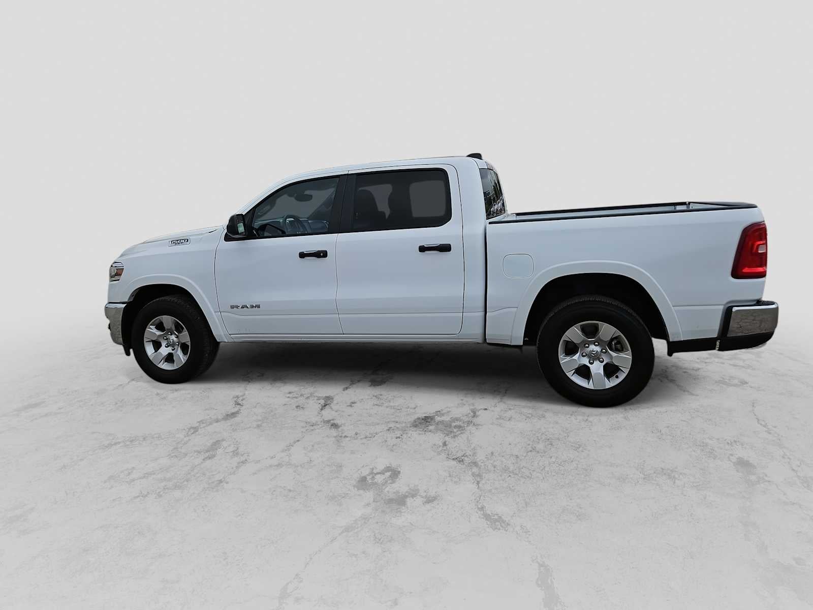2025 RAM 1500 Lone Star Crew Cab 4x4 5'7' Box