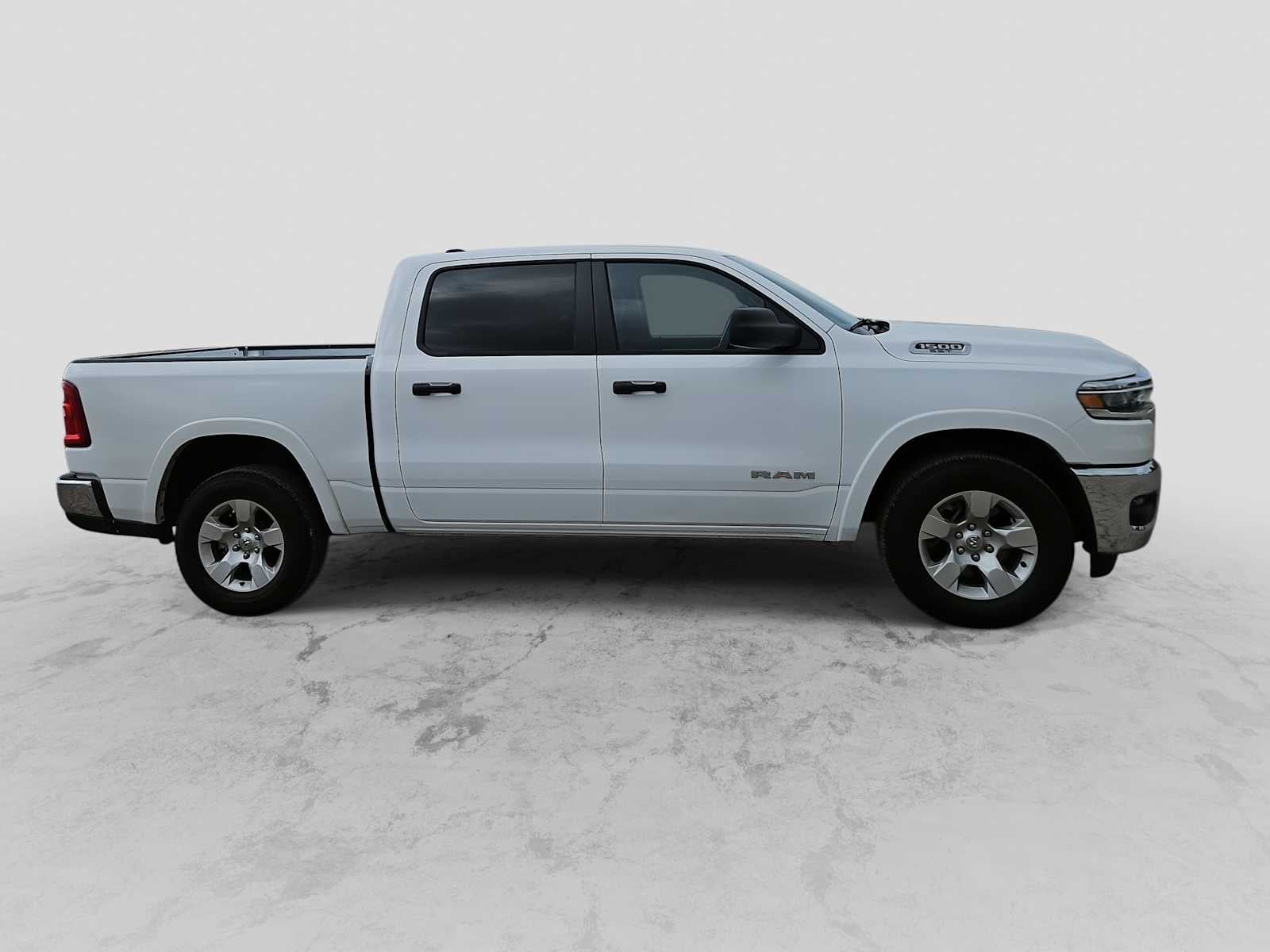 2025 RAM 1500 Lone Star Crew Cab 4x4 5'7' Box
