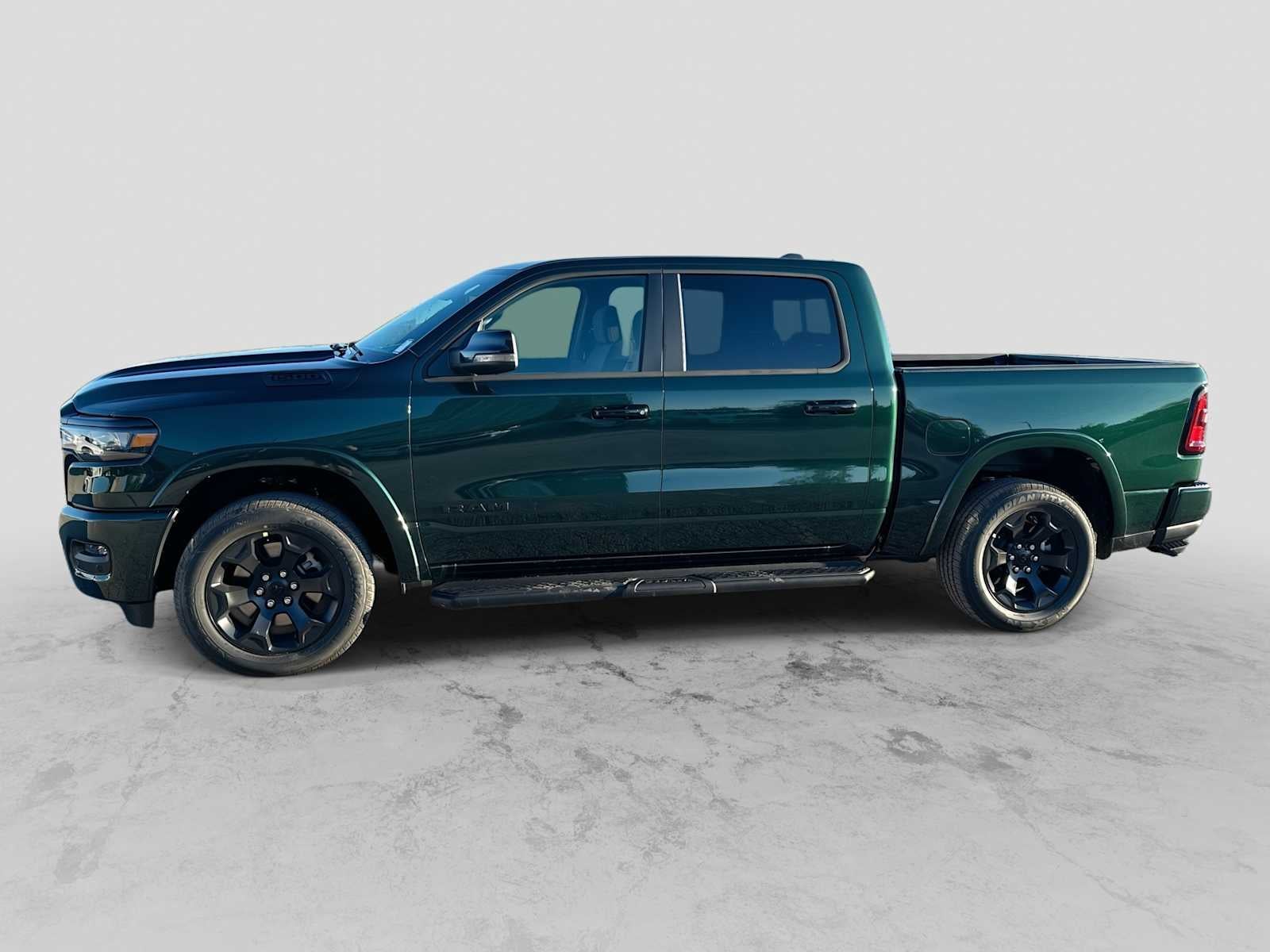 2027 RAM 1500 RAM 1500 LONE STAR CREW CAB 4X4 5'7' BOX