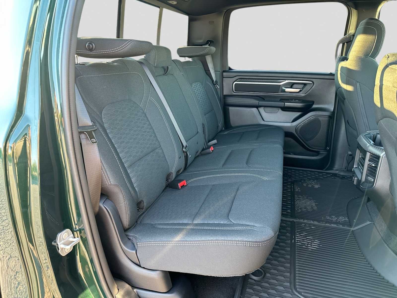 2027 RAM 1500 RAM 1500 LONE STAR CREW CAB 4X4 5'7' BOX