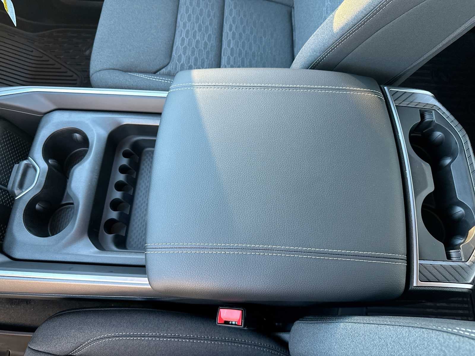 2027 RAM 1500 RAM 1500 LONE STAR CREW CAB 4X4 5'7' BOX