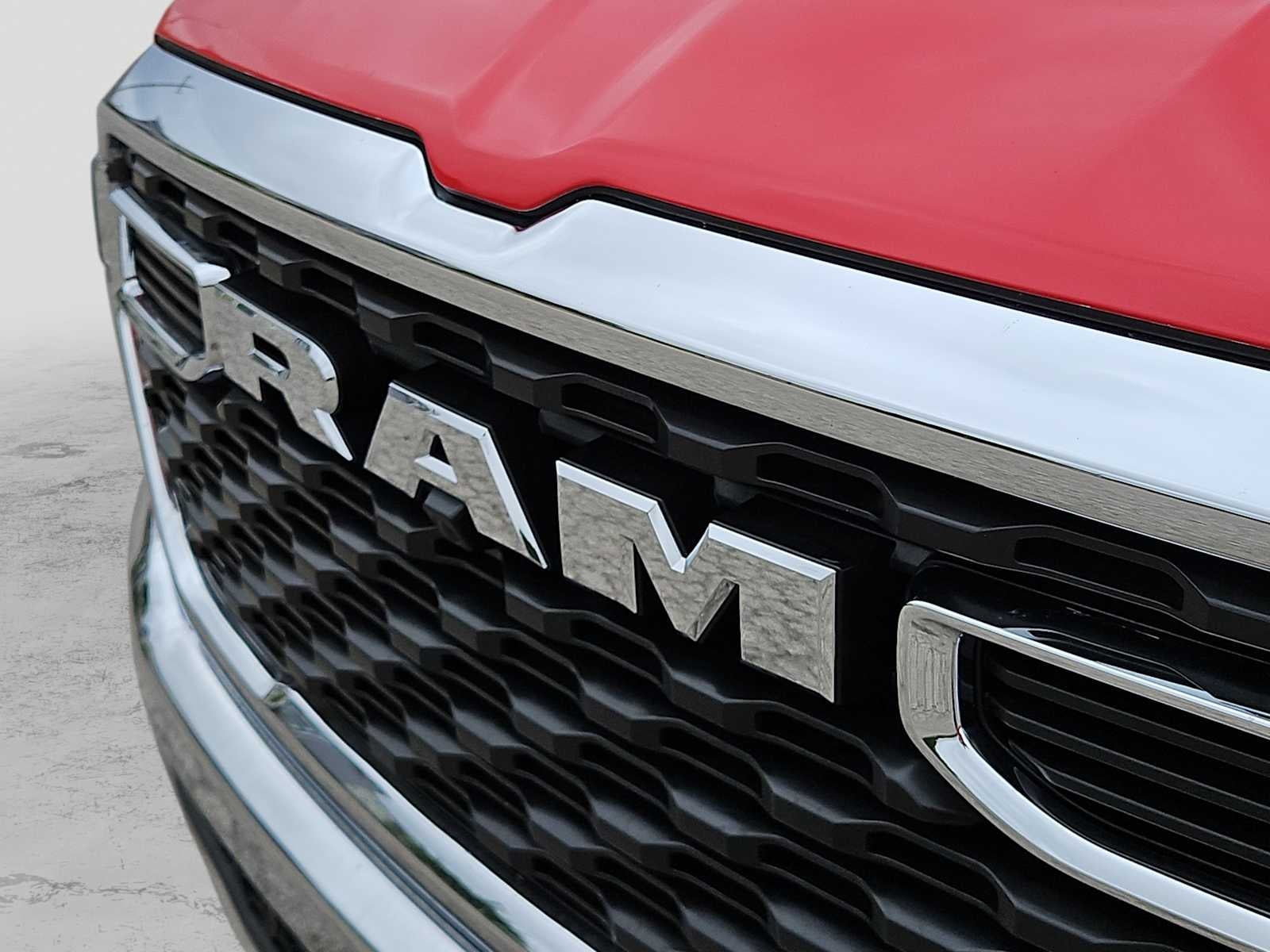 2025 RAM 1500 Lone Star Crew Cab 4x4 5'7' Box