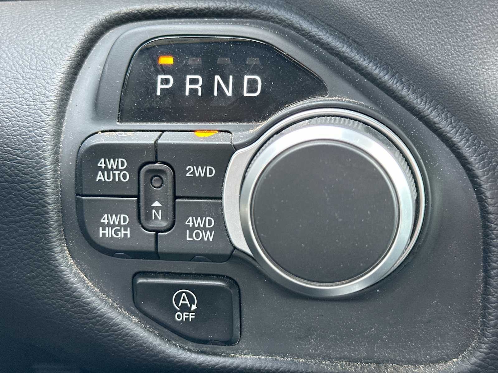 2025 RAM 1500 Lone Star Crew Cab 4x4 5'7' Box