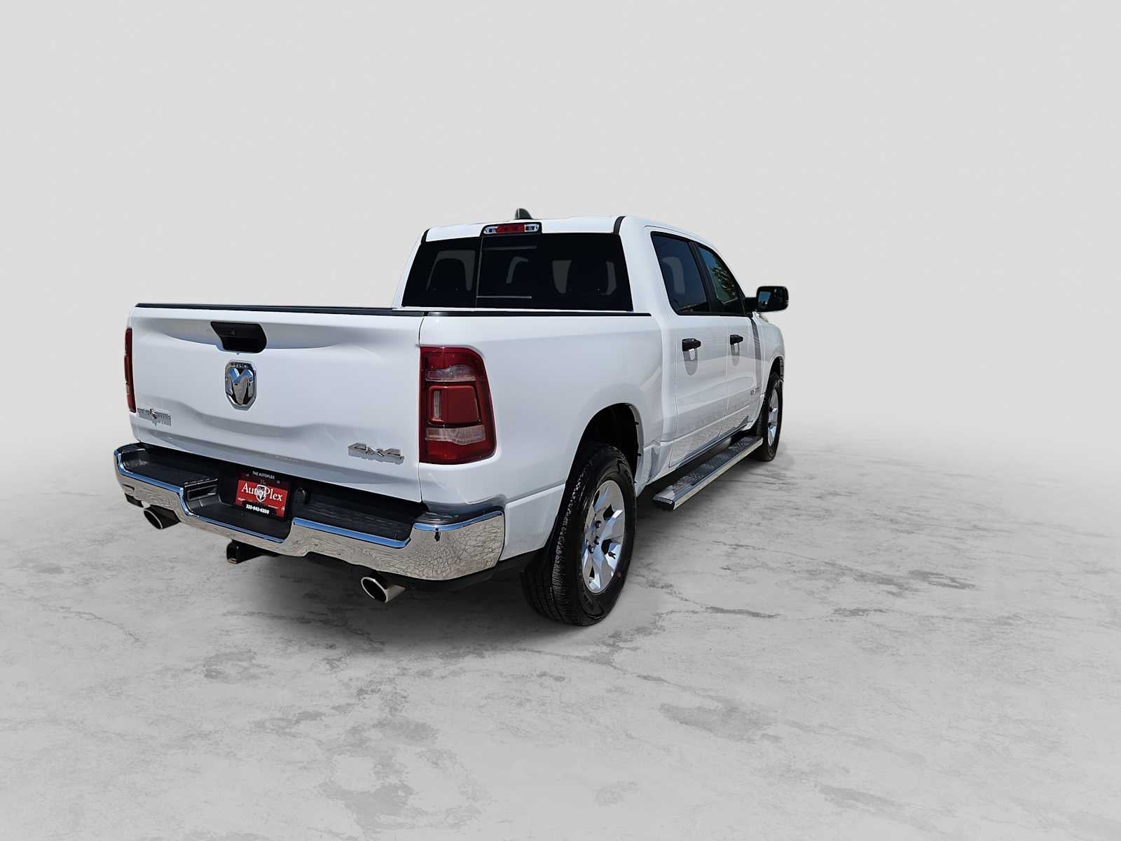 2023 RAM 1500 Lone Star Crew Cab 4x4 5'7' Box