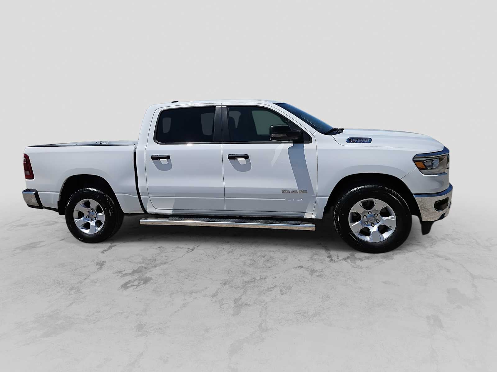 2023 RAM 1500 Lone Star Crew Cab 4x4 5'7' Box