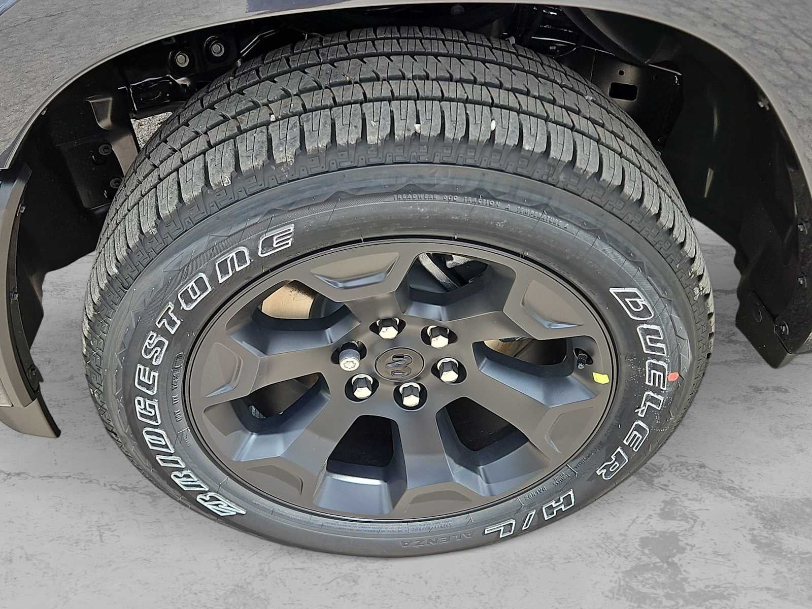 2026 RAM Ram 1500 RAM 1500 LONE STAR CREW CAB 4X4 5'7' BOX