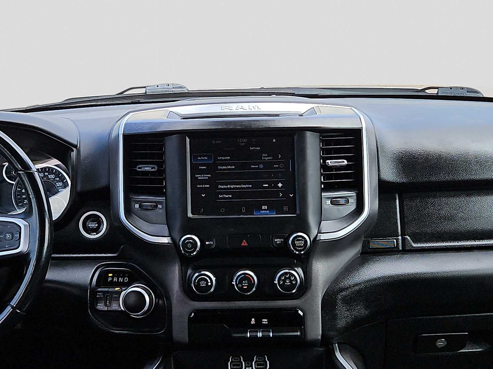 2022 RAM 1500 Big Horn Crew Cab 4x4 5'7' Box