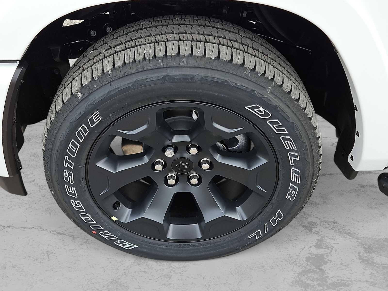 2026 RAM Ram 1500 RAM 1500 LONE STAR CREW CAB 4X4 5'7' BOX