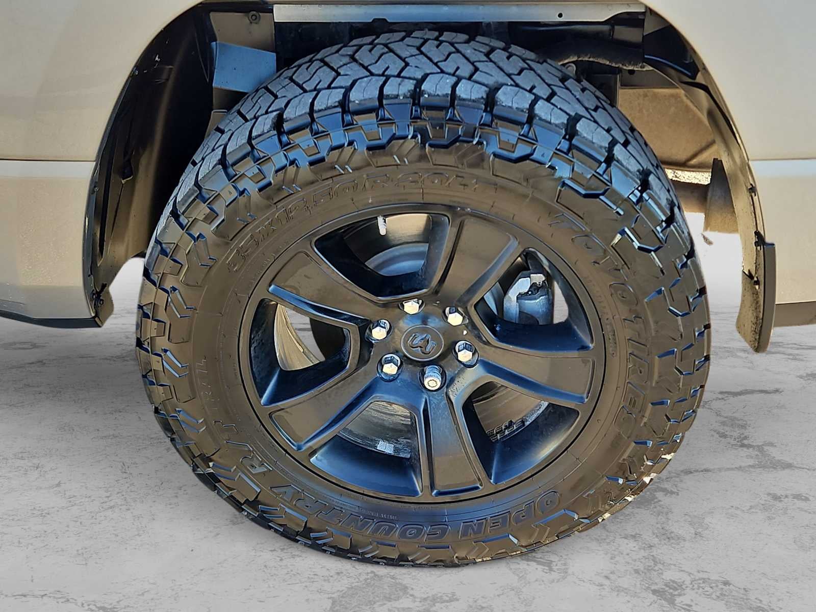 2022 RAM 1500 Lone Star 4x4 Crew Cab 57 Box