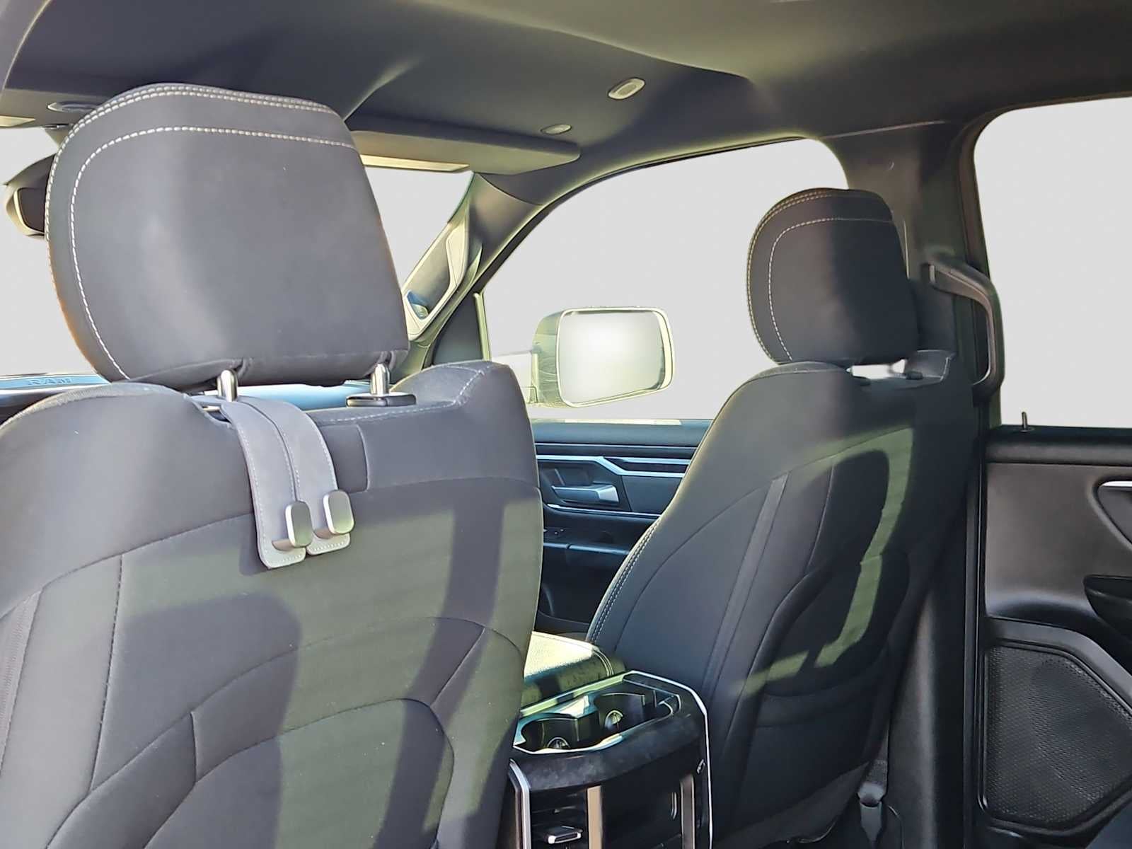 2022 RAM 1500 Lone Star 4x4 Crew Cab 57 Box