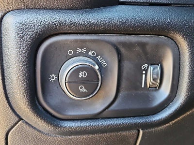 2022 RAM 1500 Lone Star 4x4 Crew Cab 57 Box