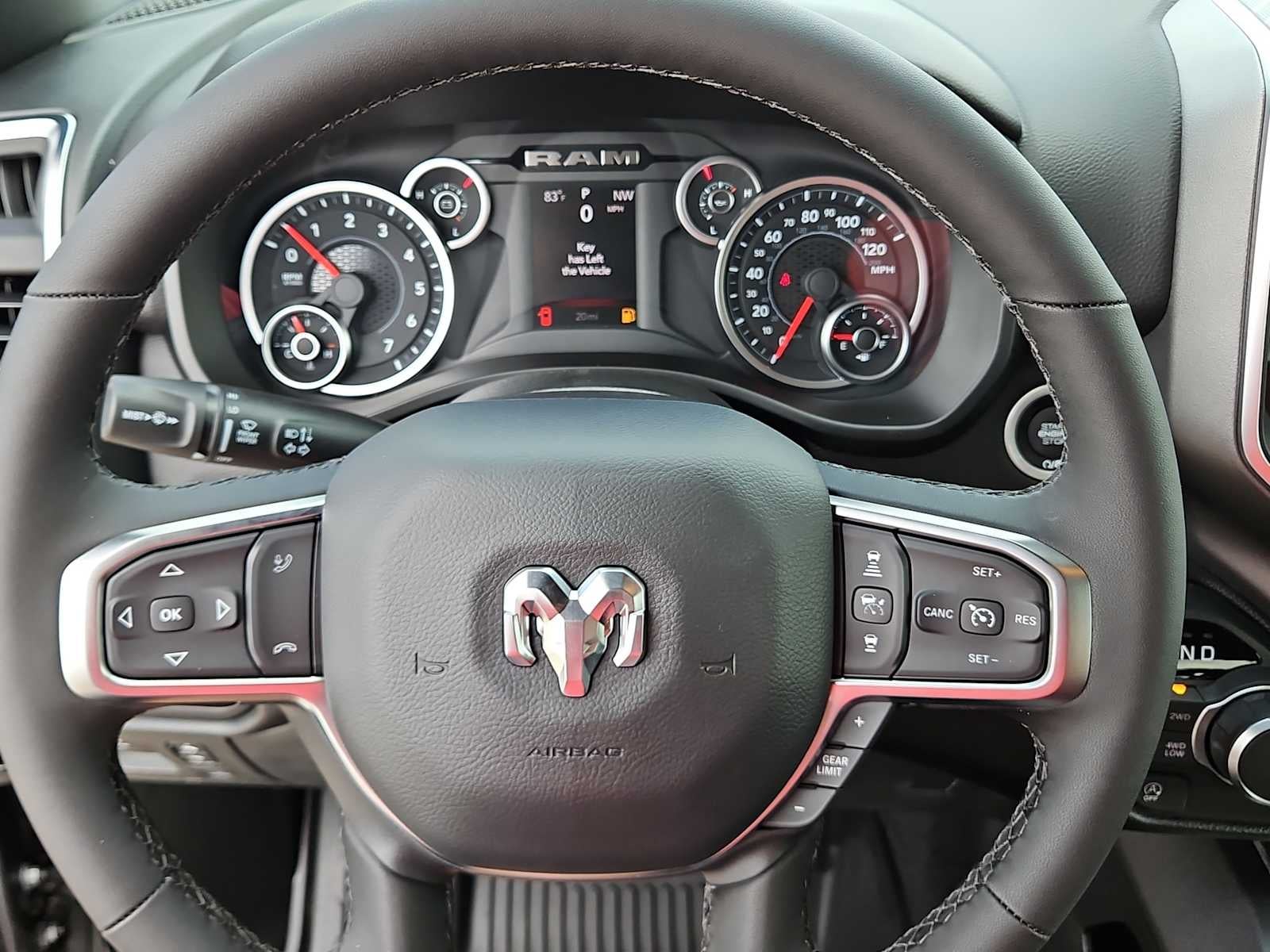 2026 RAM 1500 RAM 1500 BIG HORN CREW CAB 4X4 5'7' BOX