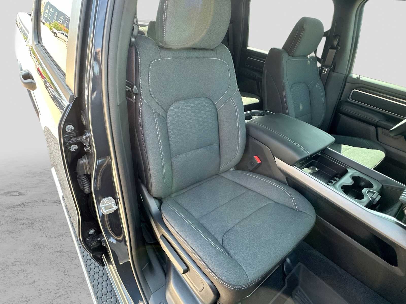 2026 RAM 1500 RAM 1500 LONE STAR CREW CAB 4X4 5'7' BOX