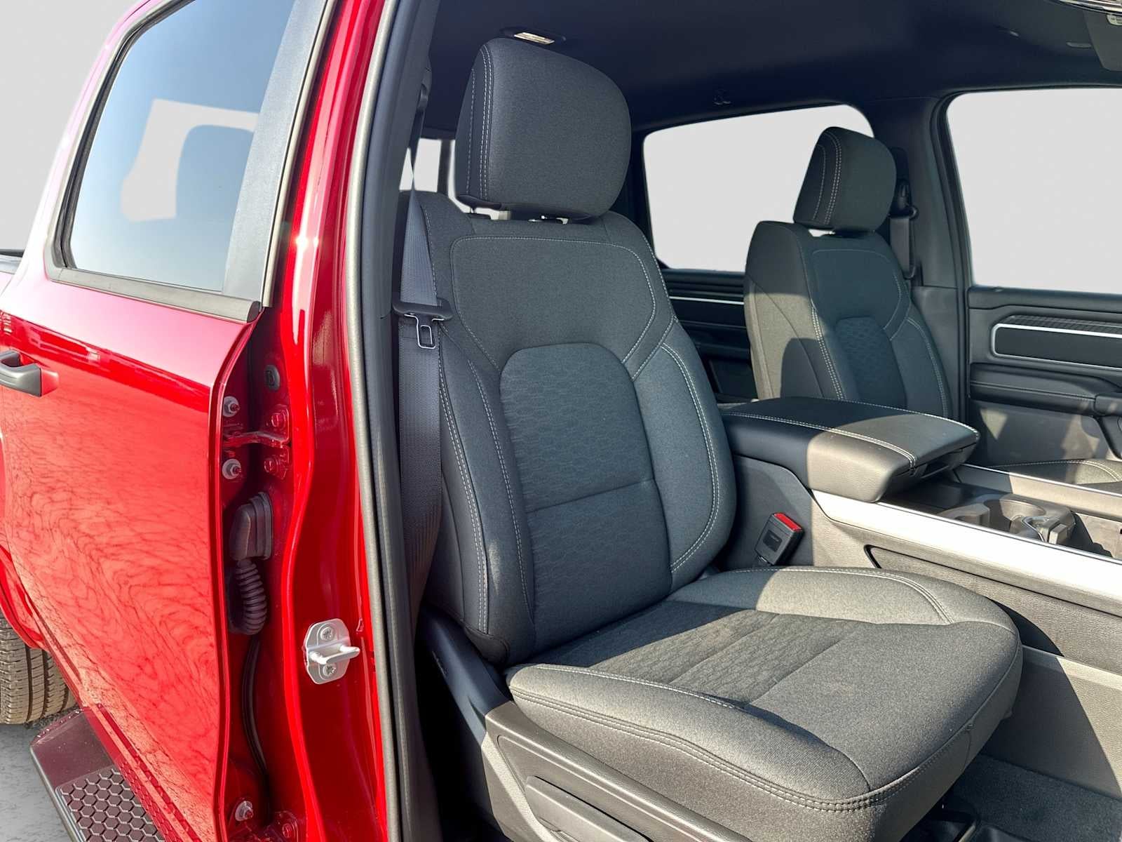 2026 RAM 1500 RAM 1500 LONE STAR CREW CAB 4X4 5'7' BOX