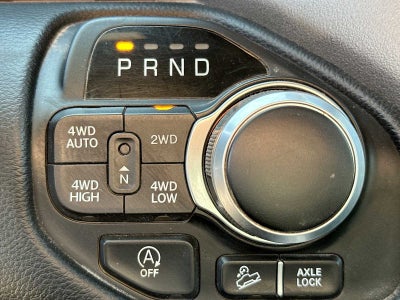2020 RAM 1500 Lone Star Crew Cab 4x4 5'7' Box