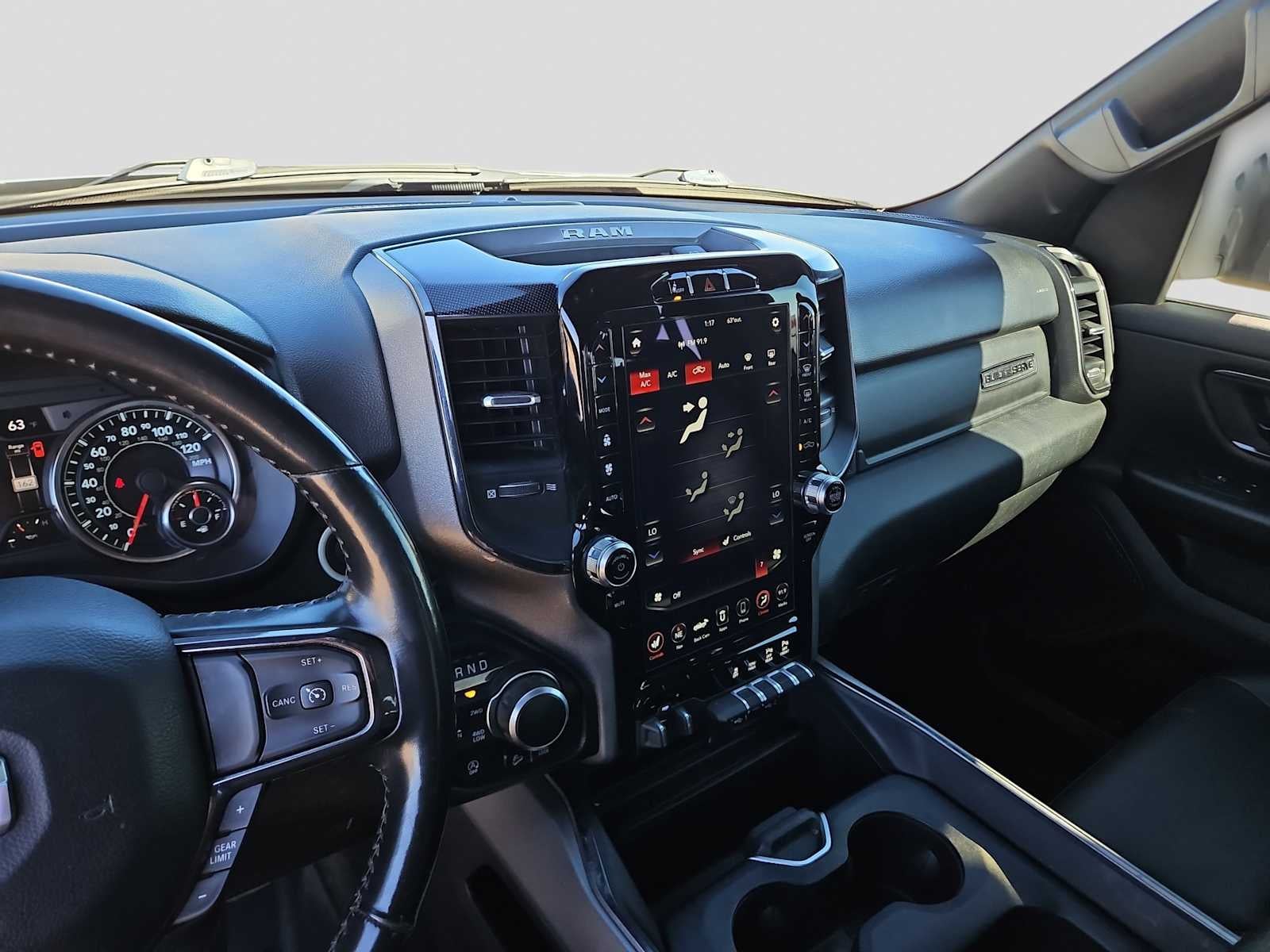 2021 RAM 1500 Lone Star Crew Cab 4x4 5'7' Box