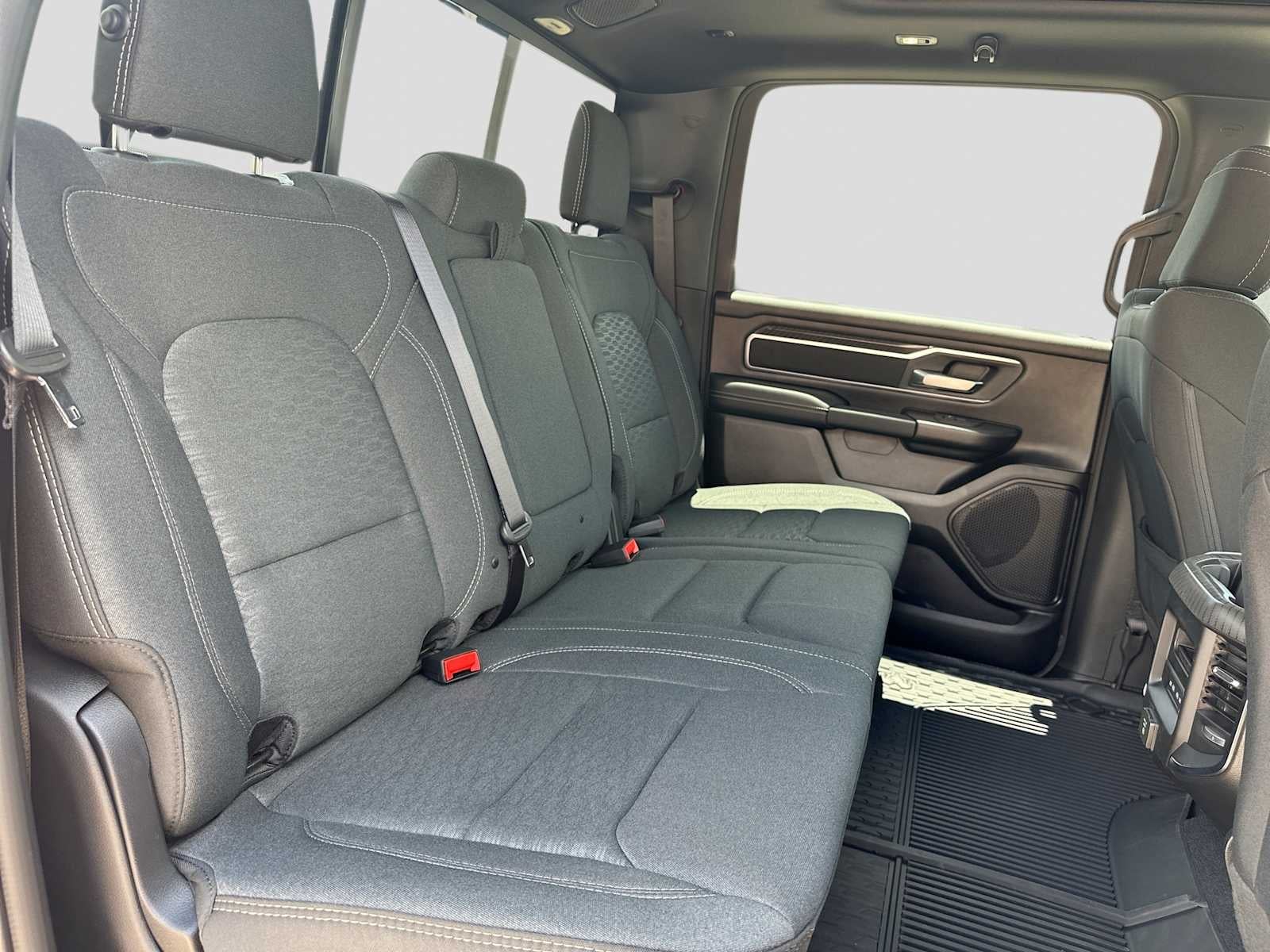 2026 RAM 1500 RAM 1500 LONE STAR CREW CAB 4X4 5'7' BOX