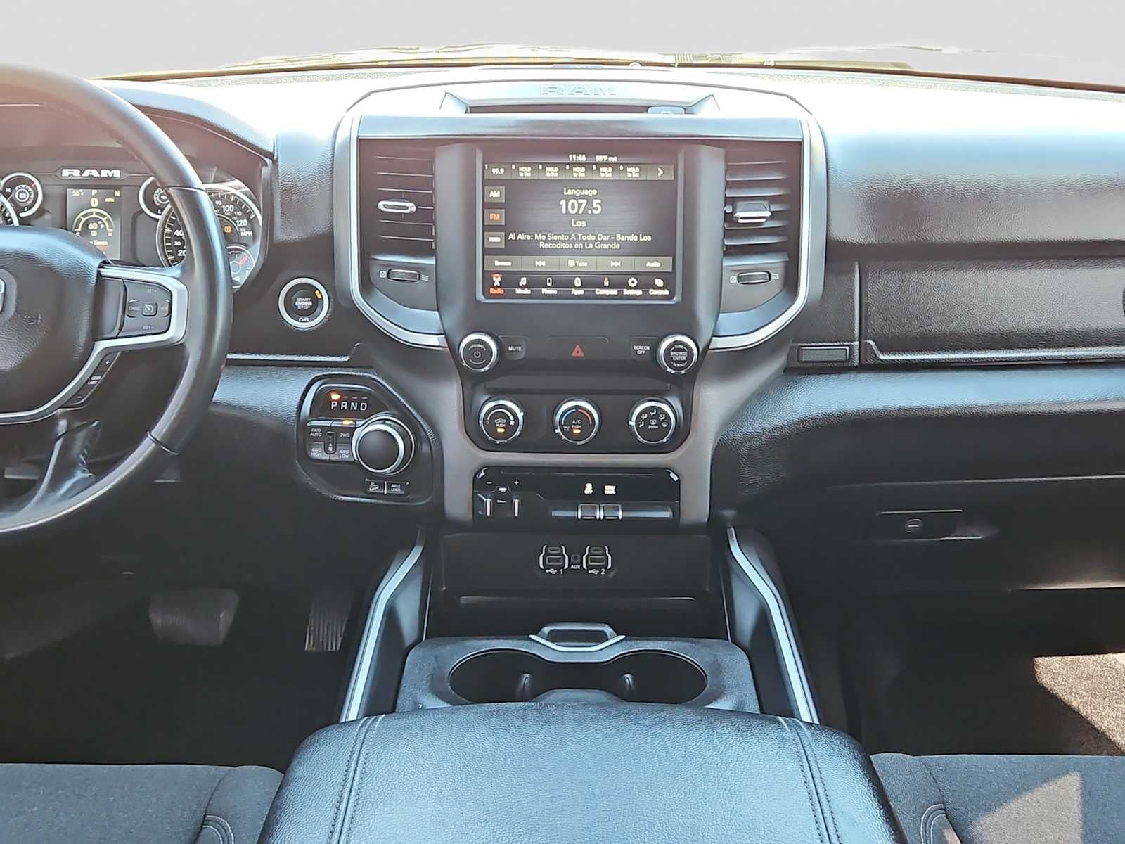 2020 RAM 1500 Lone Star Crew Cab 4x4 5'7' Box