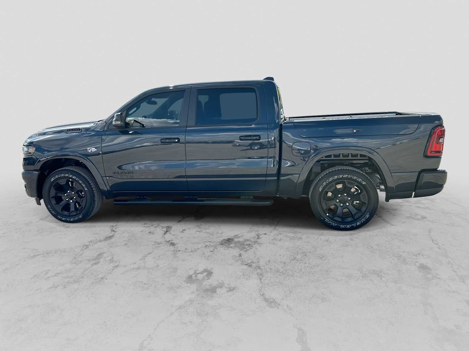 2026 RAM 1500 RAM 1500 LONE STAR CREW CAB 4X4 5'7' BOX