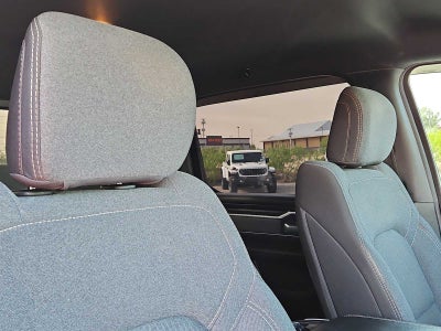 2020 RAM 1500 Lone Star Crew Cab 4x4 5'7' Box