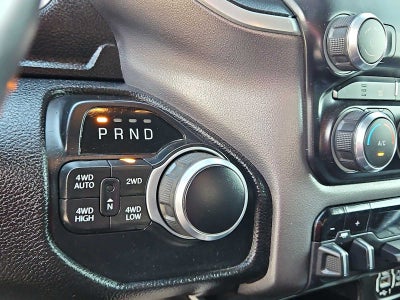 2020 RAM 1500 Lone Star Crew Cab 4x4 5'7' Box