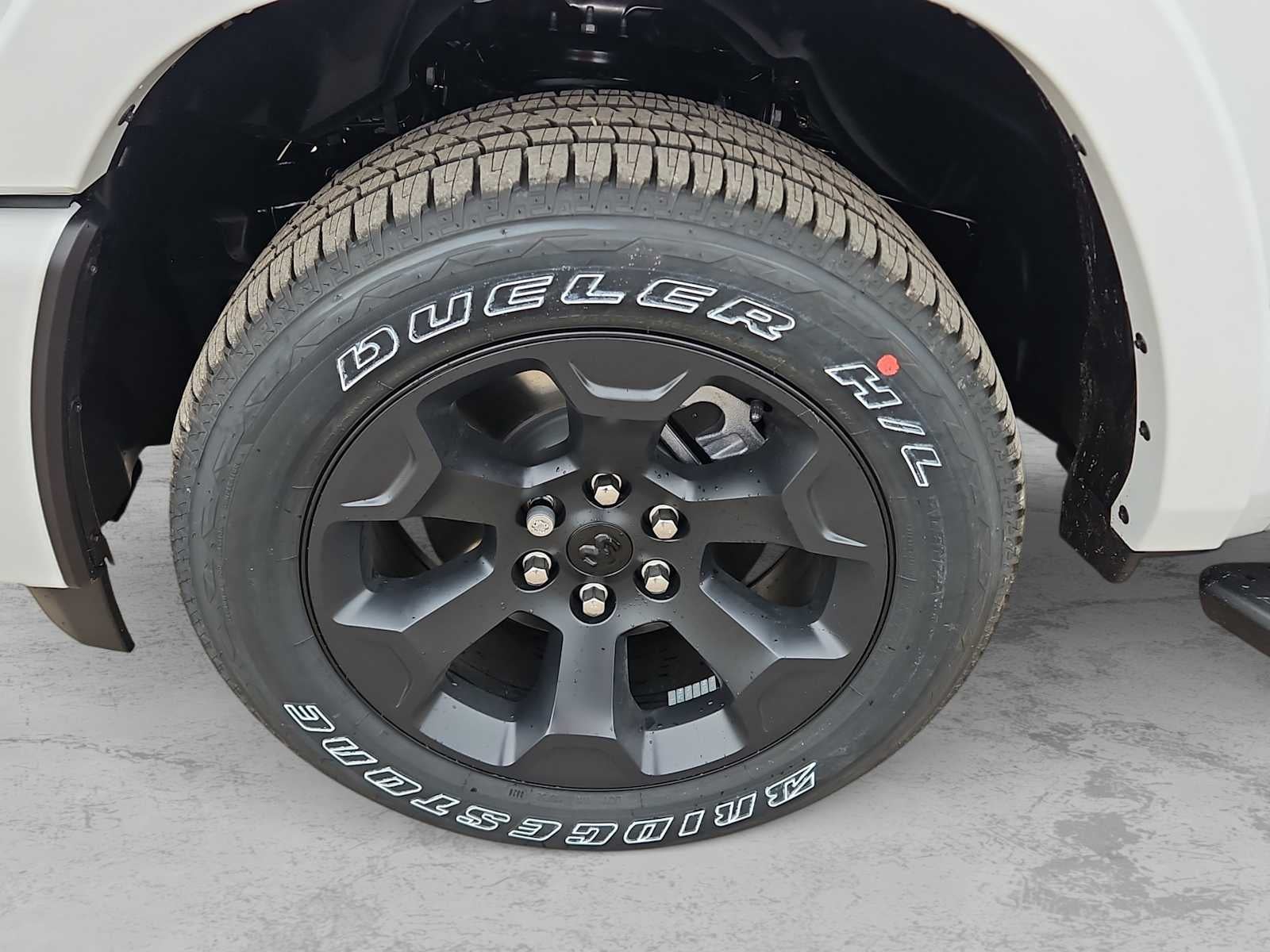 2026 RAM Ram 1500 RAM 1500 LONE STAR CREW CAB 4X4 5'7' BOX