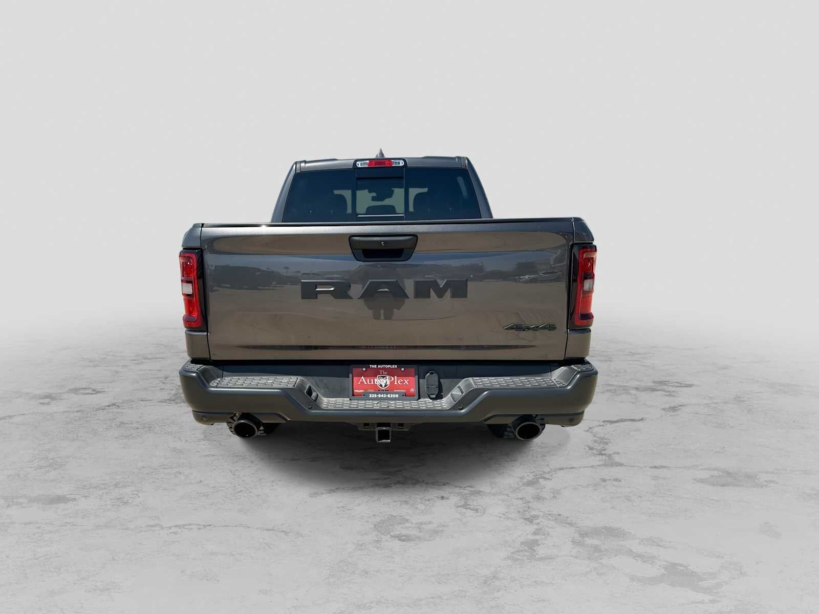 2026 RAM 1500 Warlock Crew Cab 4x4 5'7' Box