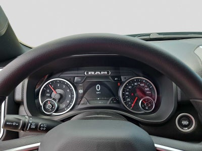2026 RAM 1500 RAM 1500 EXPRESS CREW CAB 4X4 5'7' BOX