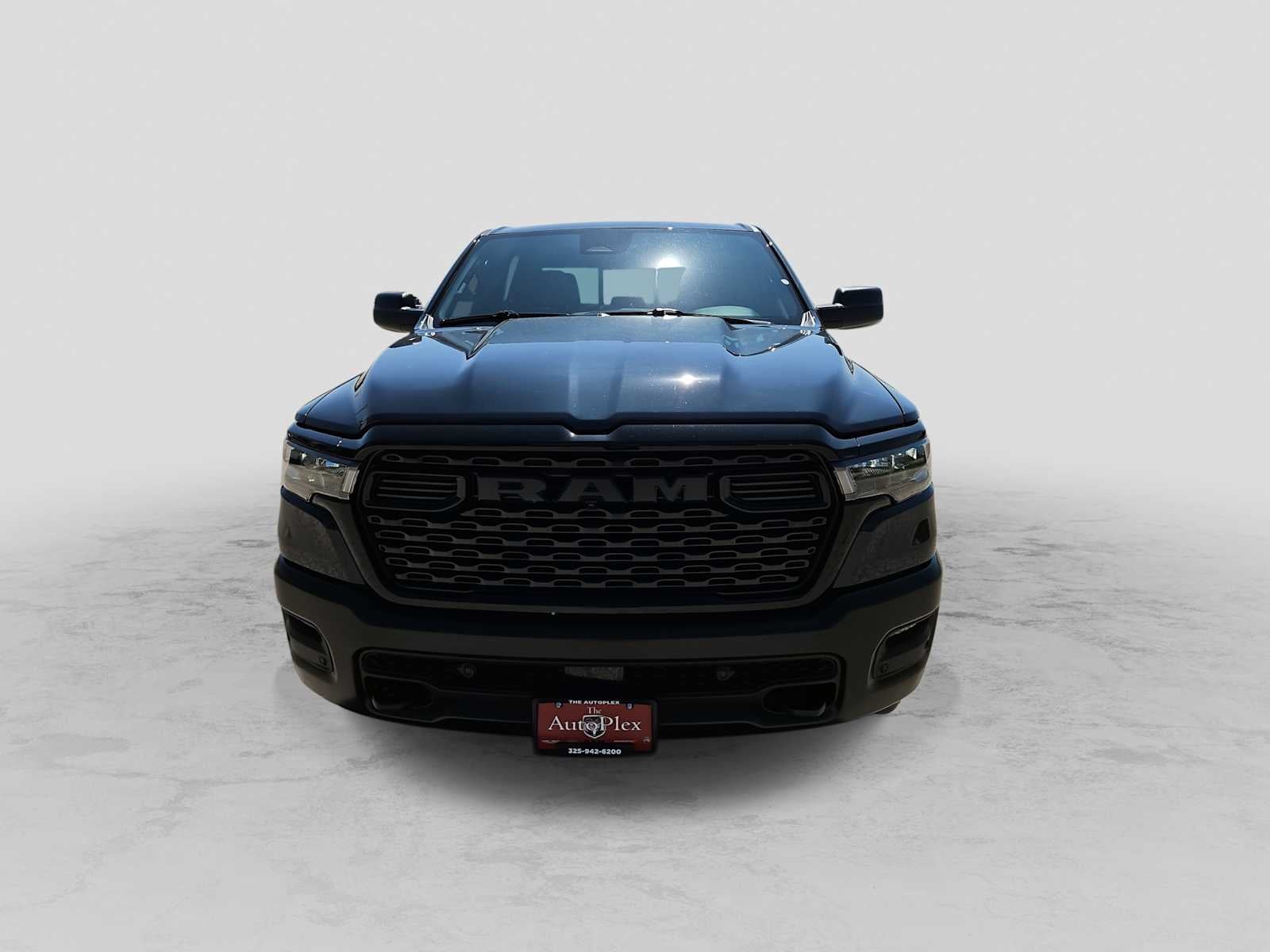 2026 RAM 1500 RAM 1500 WARLOCK CREW CAB 4X4 5'7' BOX