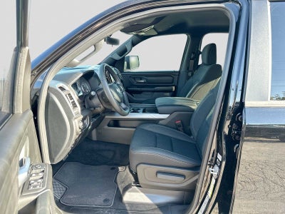 2026 RAM 1500 RAM 1500 EXPRESS CREW CAB 4X4 5'7' BOX