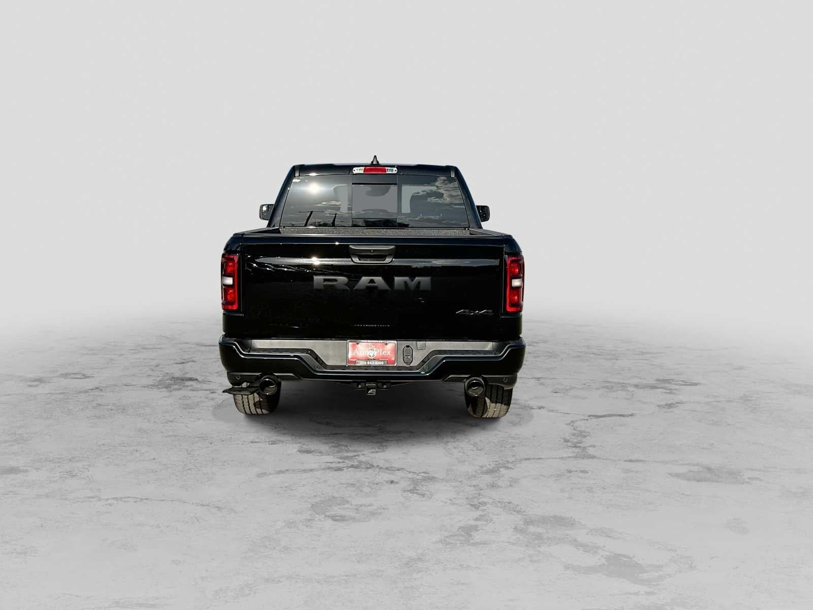 2026 RAM 1500 RAM 1500 EXPRESS CREW CAB 4X4 5'7' BOX