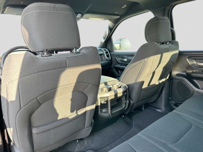 2026 RAM 1500 RAM 1500 EXPRESS CREW CAB 4X4 5'7' BOX