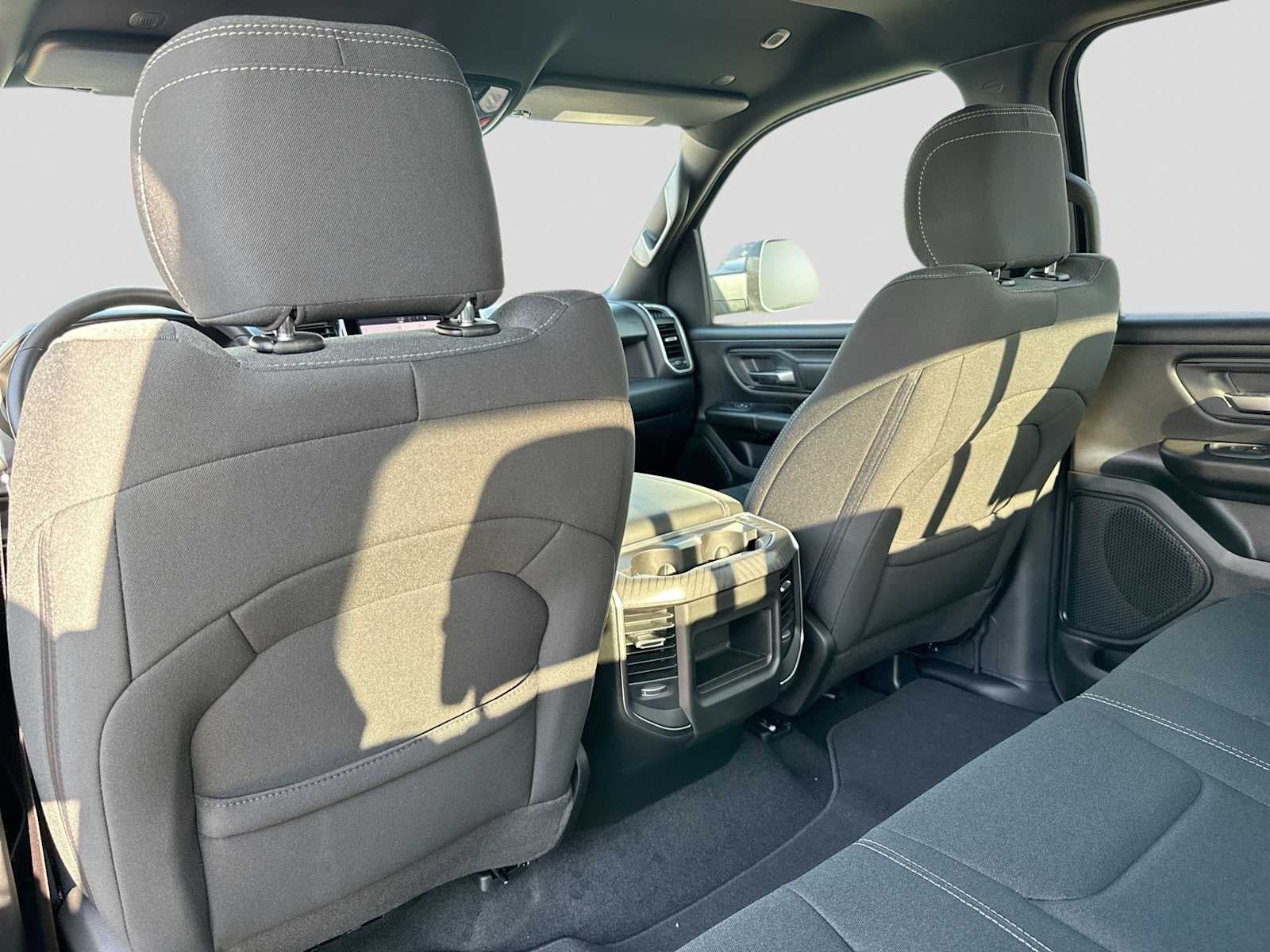 2026 RAM 1500 RAM 1500 EXPRESS CREW CAB 4X4 5'7' BOX