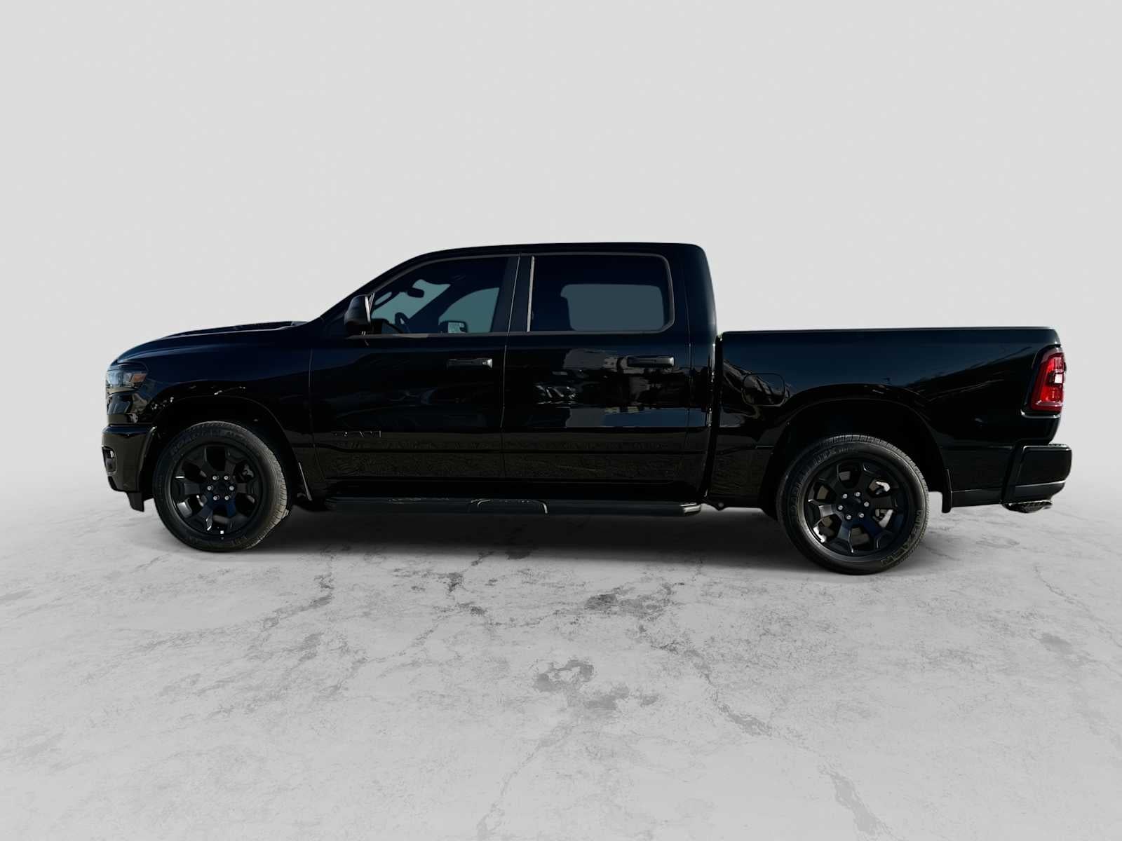 2026 RAM 1500 RAM 1500 EXPRESS CREW CAB 4X4 5'7' BOX