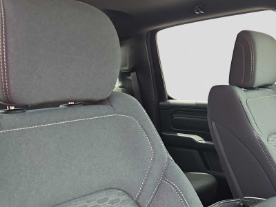 2026 RAM 1500 RAM 1500 EXPRESS CREW CAB 4X4 5'7' BOX