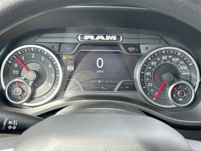 2027 RAM 1500 RAM 1500 EXPRESS CREW CAB 4X4 5'7' BOX